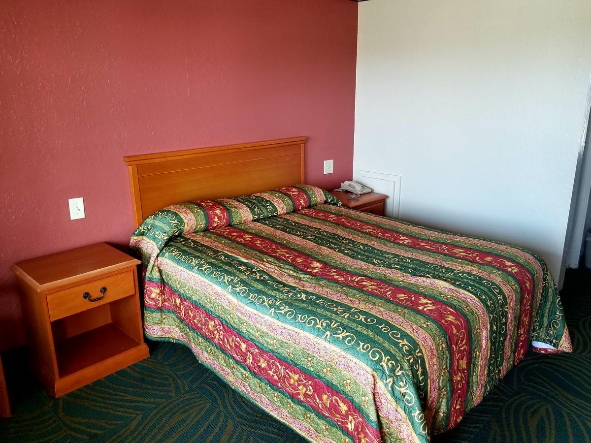 Executive Inn باسادينا المظهر الخارجي الصورة
